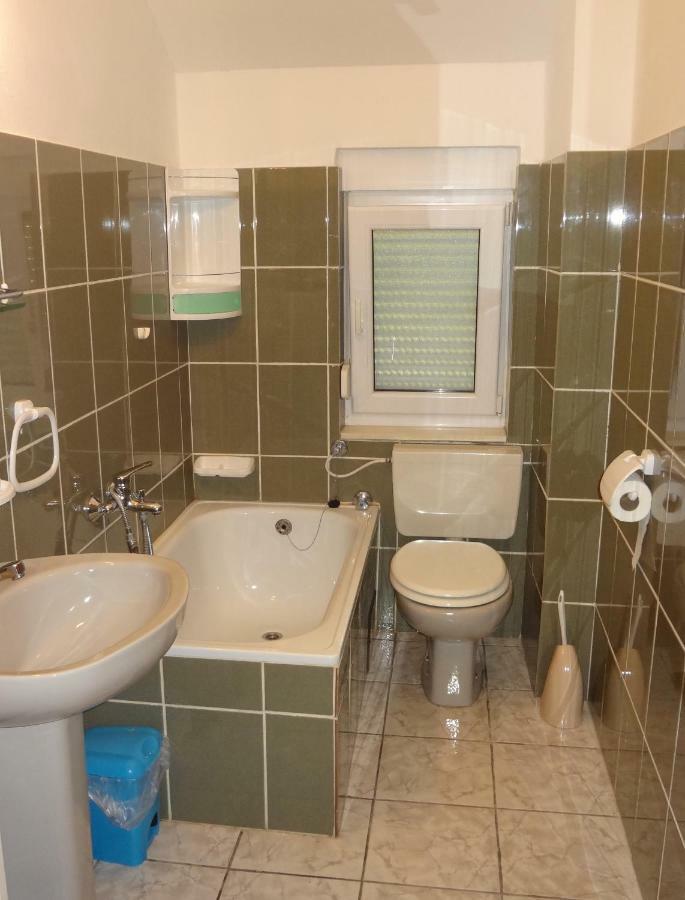 Apartman Mate Zablaće Exteriör bild