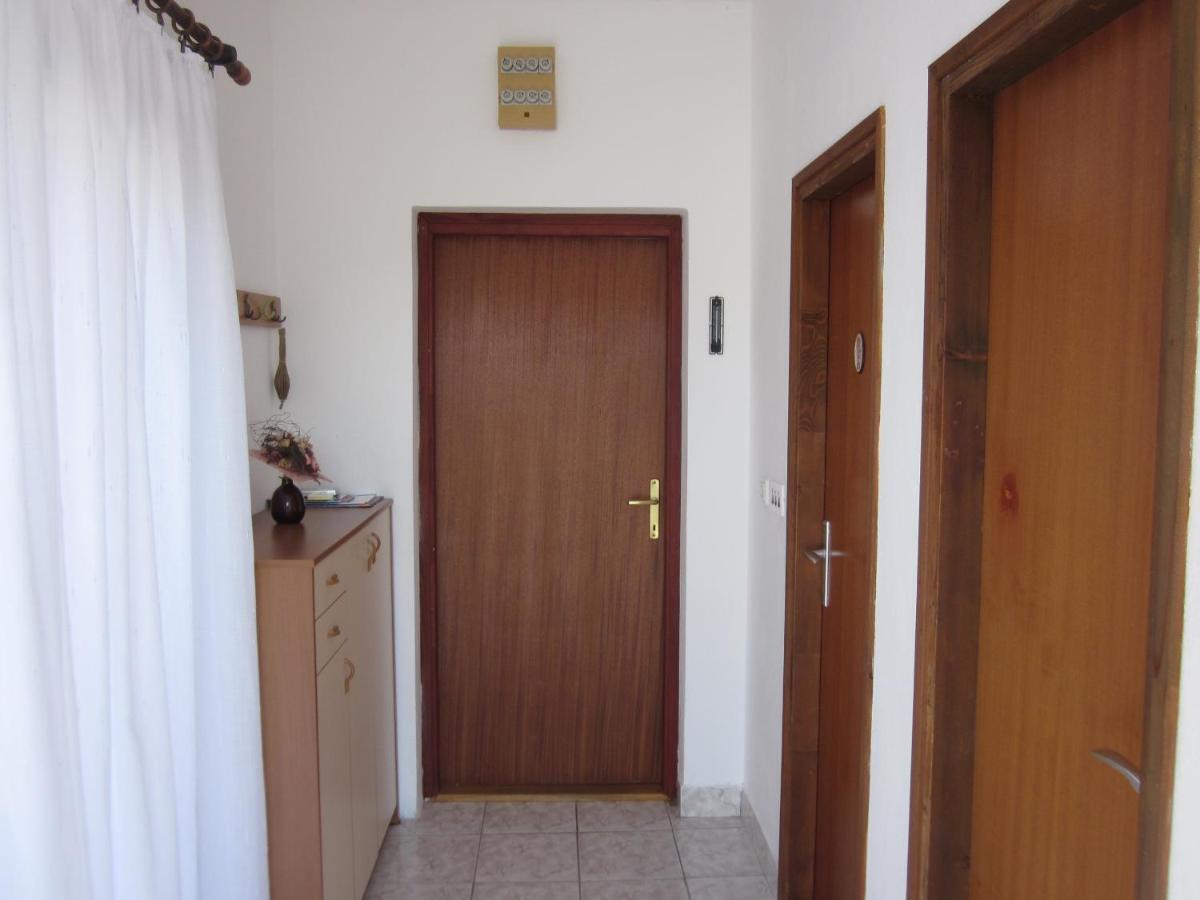 Apartman Mate Zablaće Exteriör bild